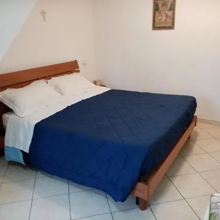 Apartment La Casetta Delle Fate *